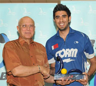 Champ receiving trophy