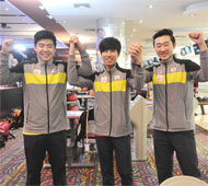 Men's Trios Gold Celebrates